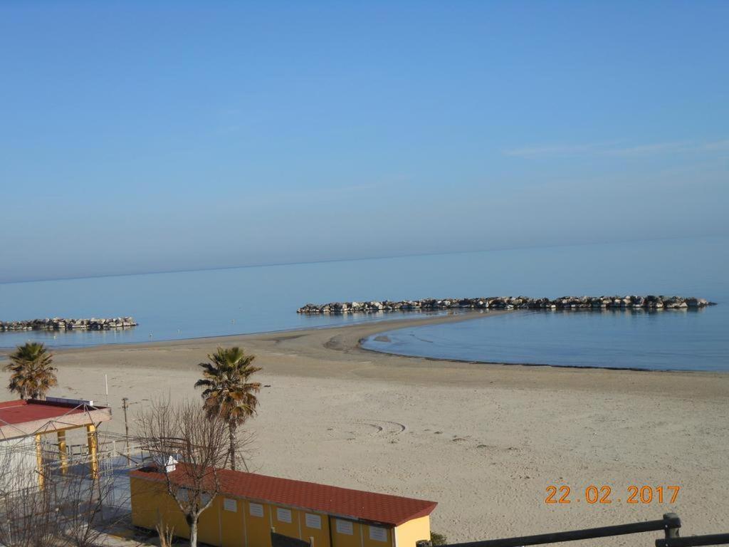 Camping Torre Mucchia Ortona Luaran gambar